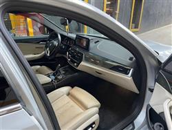 بی ئێم دەبڵیو سیریەس 5